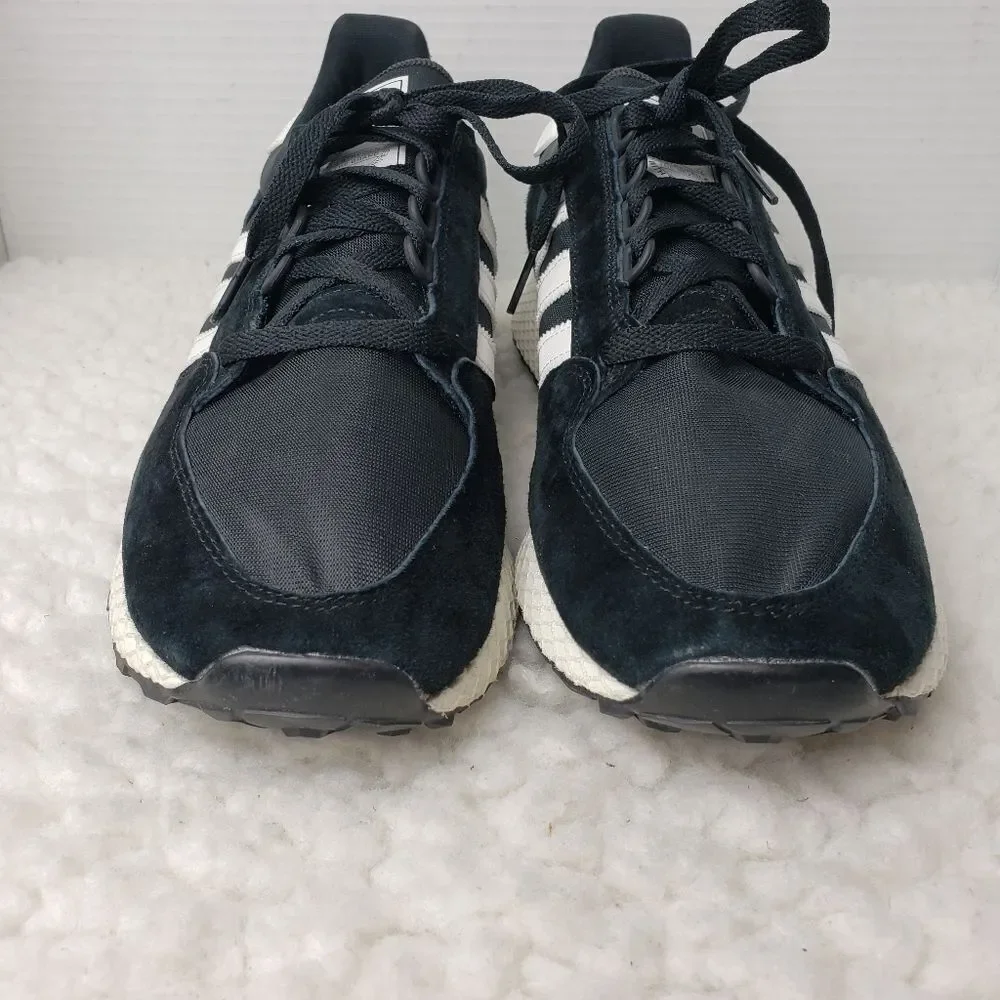 adidas Forest Grove Mens Sneaker Size 11 Black Suede Shoes